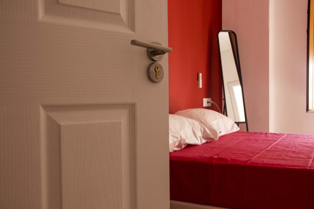 ולנסיה Colors Rooms חדר תמונה