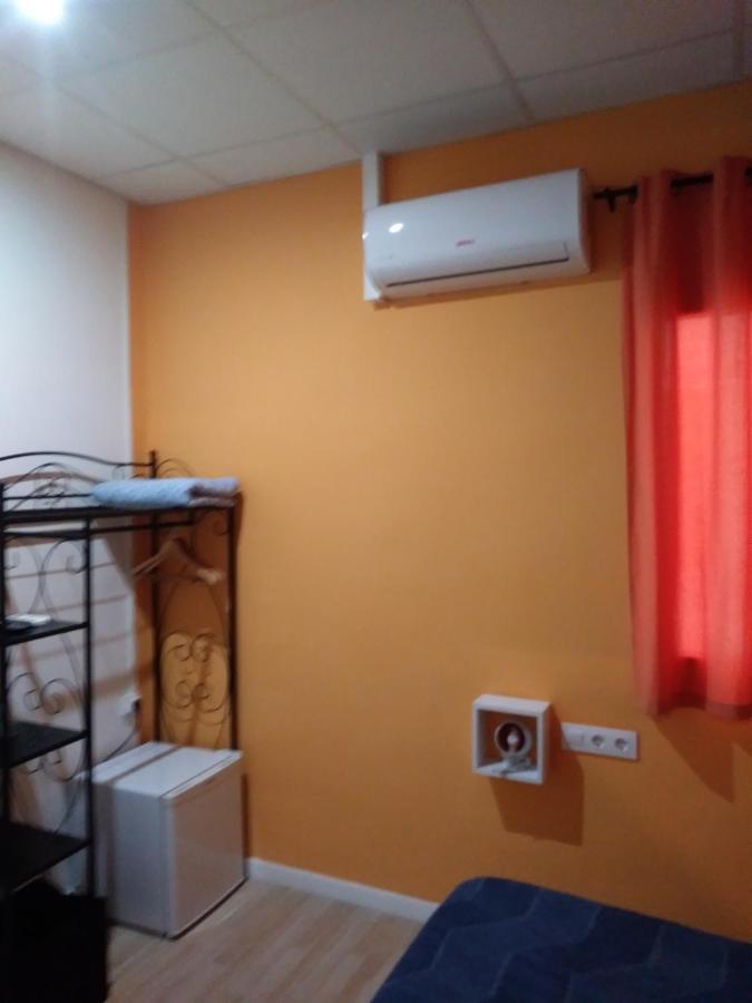 ולנסיה Colors Rooms מראה חיצוני תמונה