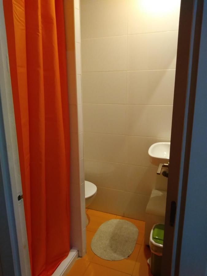 ולנסיה Colors Rooms מראה חיצוני תמונה